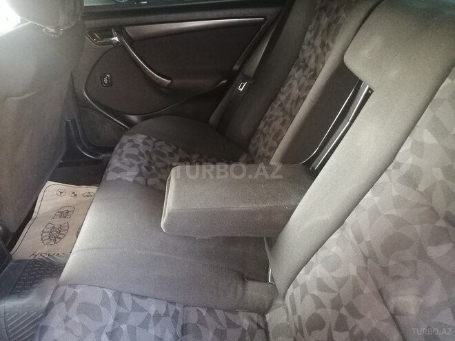 Mercedes C 200 2000, 283,200 km - 2.0 l - Bakı