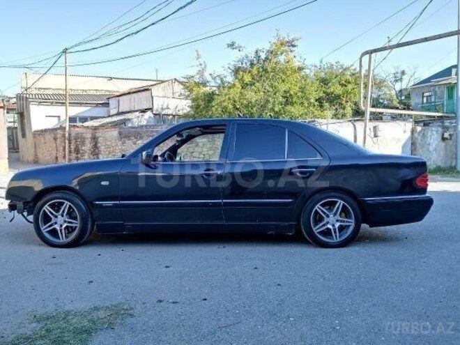 Mercedes E 240 1997, 345,000 km - 2.4 l - Bakı