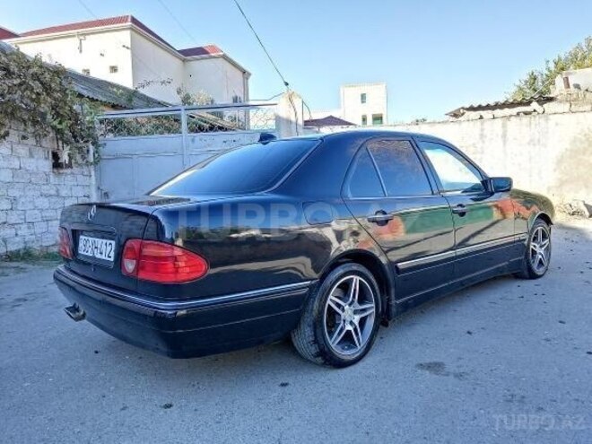 Mercedes E 240 1997, 345,000 km - 2.4 l - Bakı