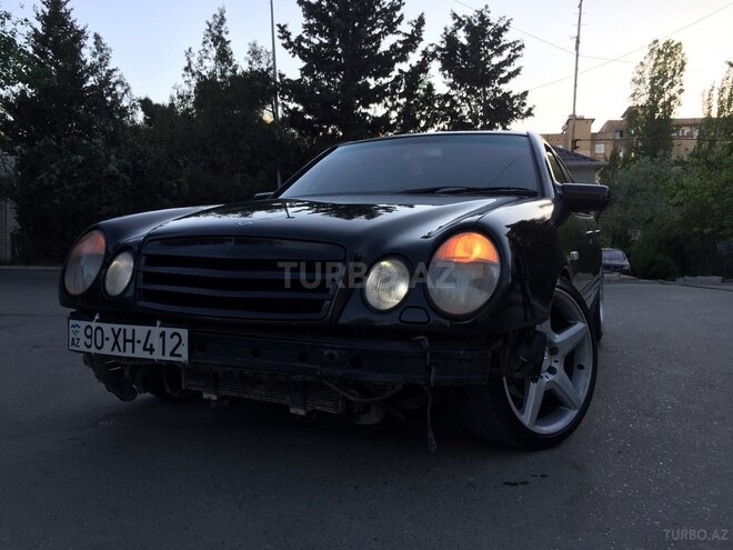 Mercedes E 240 1997, 345,000 km - 2.4 l - Bakı