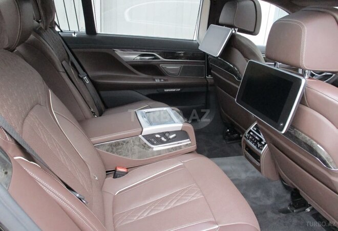 BMW 740 2018, 87,000 km - 3.0 l - Bakı
