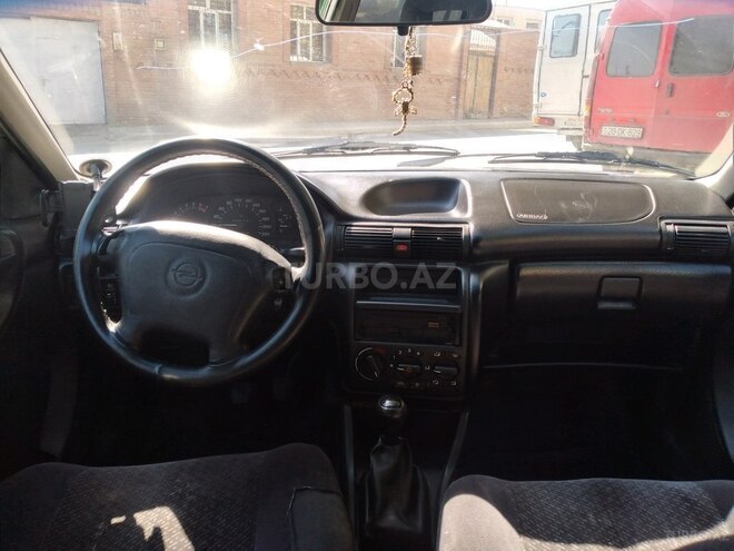 Opel Astra 1997, 222,222 km - 1.6 l - Gəncə