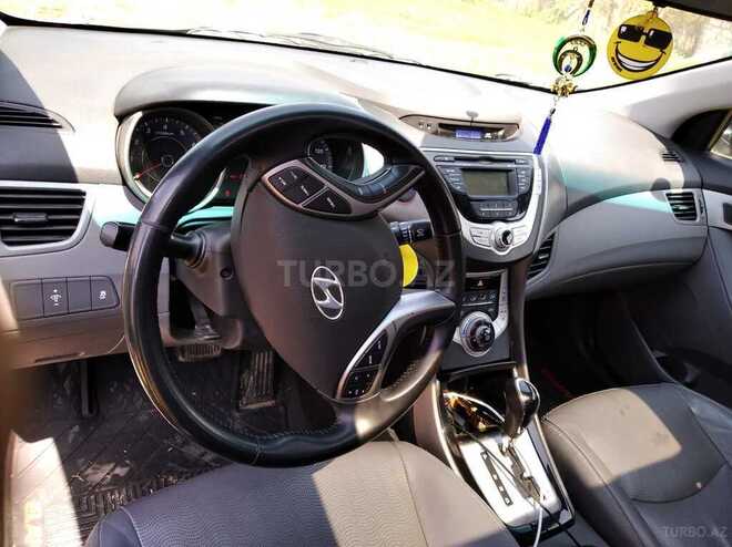 Hyundai Elantra 2011, 140,000 km - 1.8 l - Bakı