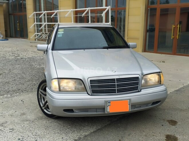 Mercedes C 200 1994, 273,243 km - 2.0 l - Bakı