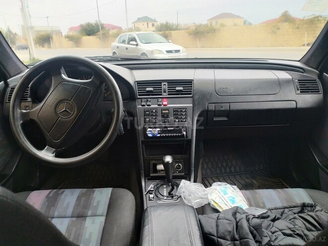 Mercedes C 200 1994, 273,243 km - 2.0 l - Bakı
