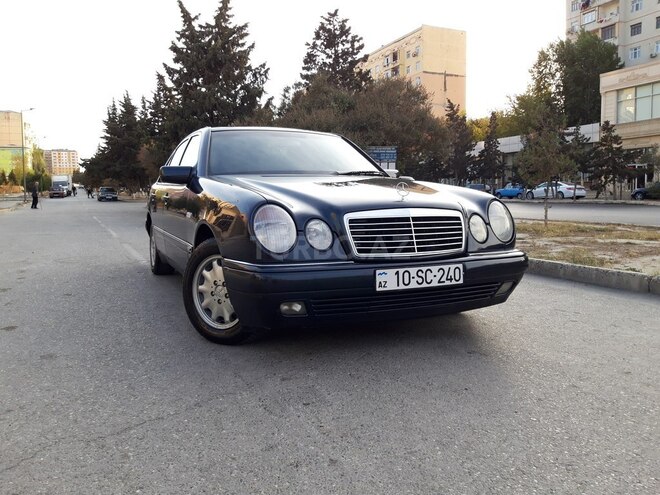 Mercedes E 240 1997, 212,000 km - 2.4 l - Sumqayıt