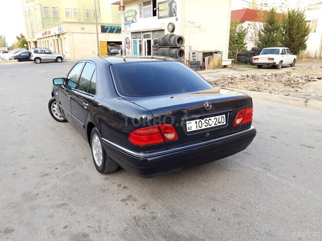 Mercedes E 240 1997, 212,000 km - 2.4 l - Sumqayıt