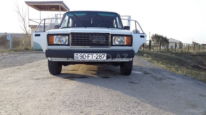LADA (VAZ) 2107 2009, 155,000 km - 1.6 l - Bakı