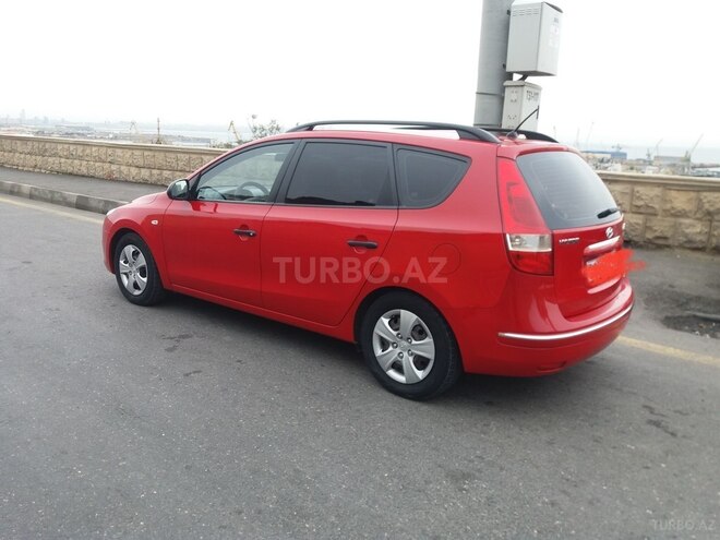 Hyundai i30 2010, 249,000 km - 1.6 л - Bakı