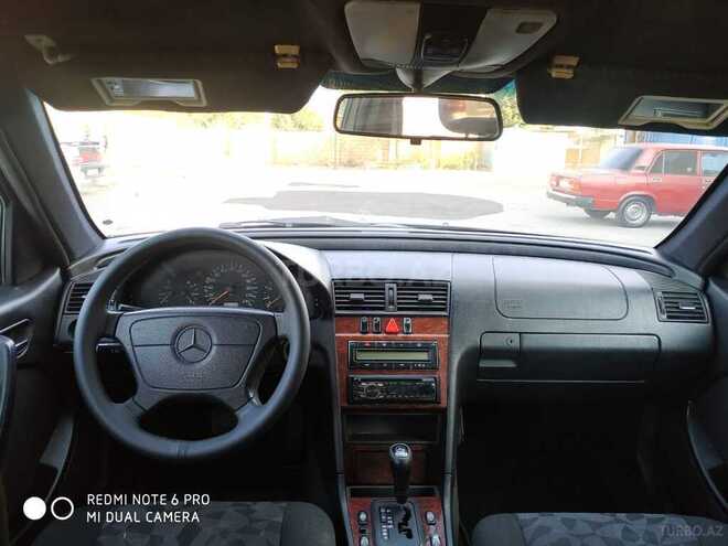 Mercedes C 200 1997, 230,000 km - 2.0 l - Sumqayıt
