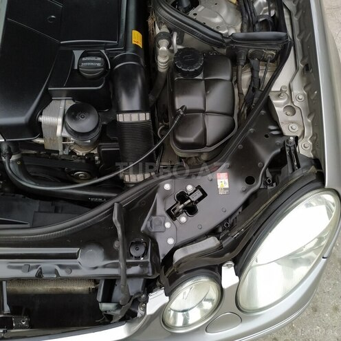 Mercedes E 240 2005, 250,000 km - 2.6 l - Bakı