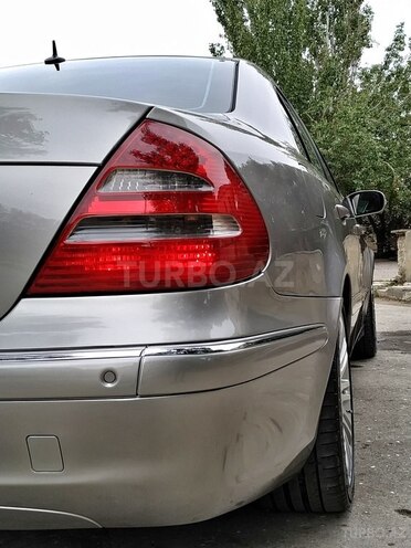 Mercedes E 240 2005, 250,000 km - 2.6 l - Bakı