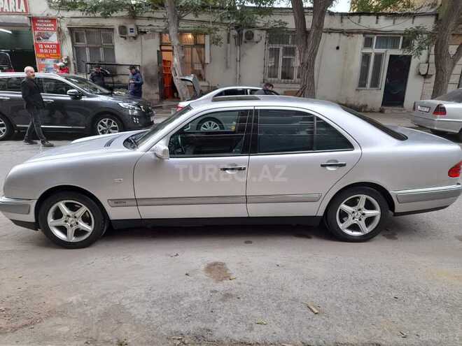 Mercedes E 240 1997, 380,300 km - 2.4 л - Bakı