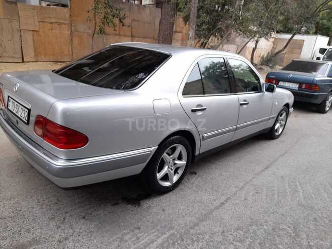 Mercedes E 240 1997, 380,300 km - 2.4 л - Bakı