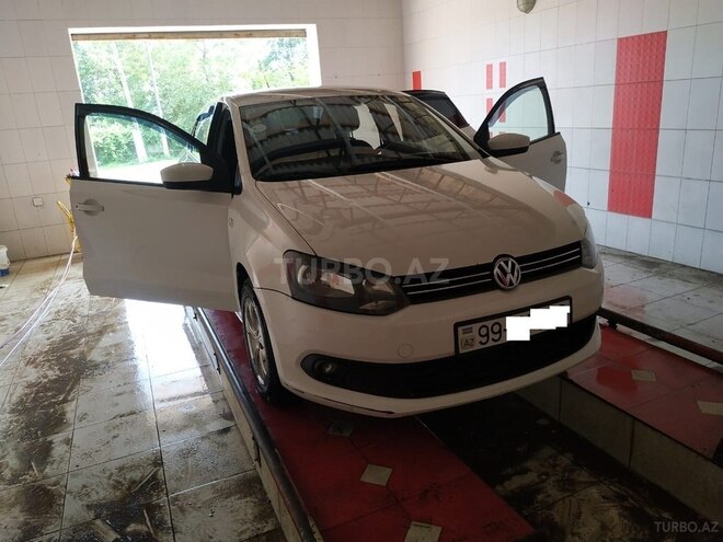 Volkswagen Polo 2012, 301,160 km - 1.6 l - Lənkəran