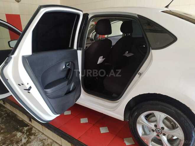 Volkswagen Polo 2012, 301,160 km - 1.6 l - Lənkəran