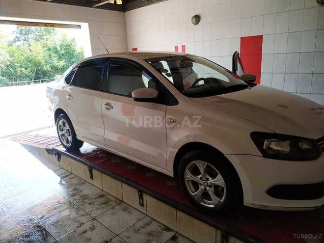 Volkswagen Polo 2012, 301,160 km - 1.6 l - Lənkəran