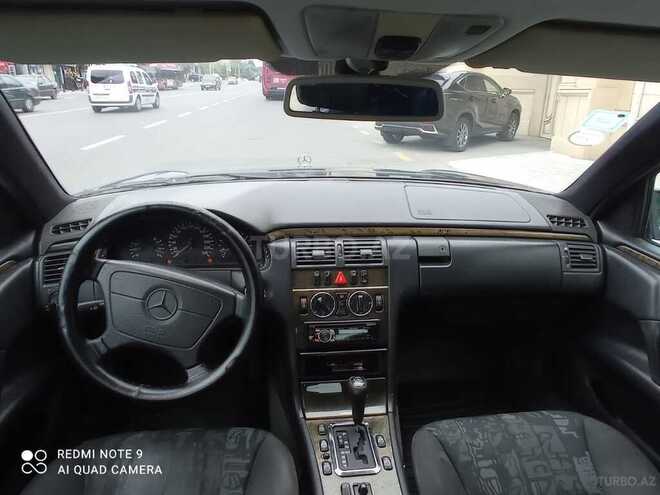Mercedes E 200 1998, 372,000 km - 2.0 l - Bakı
