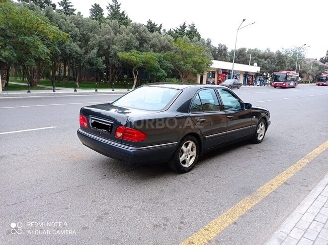 Mercedes E 200 1998, 372,000 km - 2.0 l - Bakı