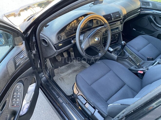 BMW 523 1999, 320,000 km - 2.5 l - Bakı