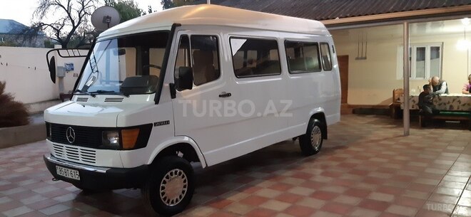 Mercedes 208 D 1994, 84,000 km - 2.5 л - Tovuz
