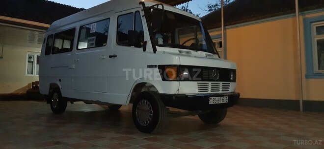 Mercedes 208 D 1994, 84,000 km - 2.5 л - Tovuz