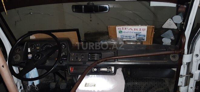 Mercedes 208 D 1994, 84,000 km - 2.5 л - Tovuz