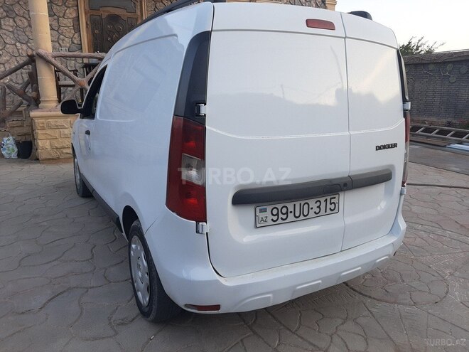 Renault Dokker 2014, 200,000 km - 1.6 l - Bakı