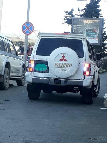 Mitsubishi Pajero 1996, 351,000 km - 2.8 l - Bakı