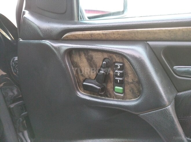 Mercedes E 320 1998, 266,272 km - 3.2 l - Şirvan