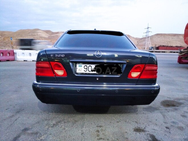 Mercedes E 320 1998, 266,272 km - 3.2 l - Şirvan