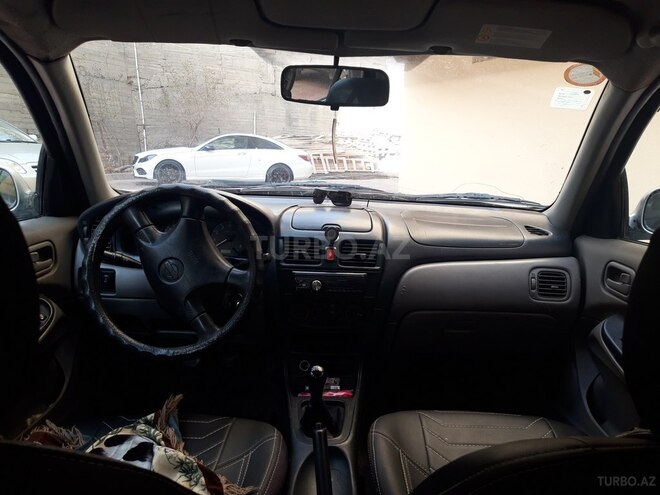Nissan Sunny 2002, 350,000 km - 1.6 л - Bakı