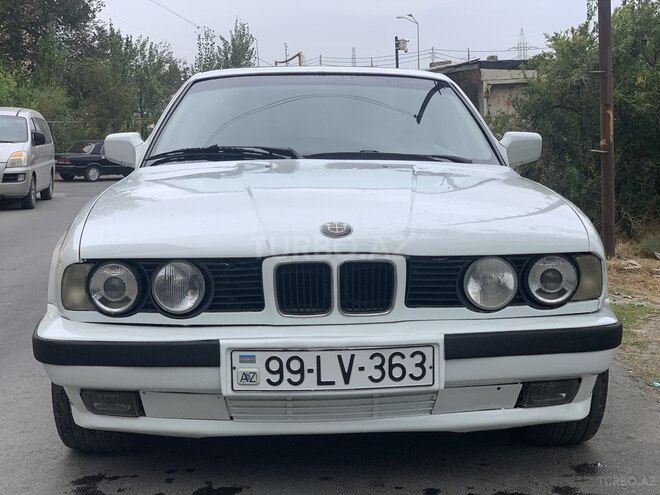 BMW 525 1990, 333,310 km - 2.5 l - Bakı