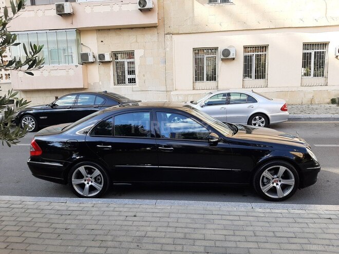 Mercedes E 220 2007, 178,500 km - 2.2 l - Bakı