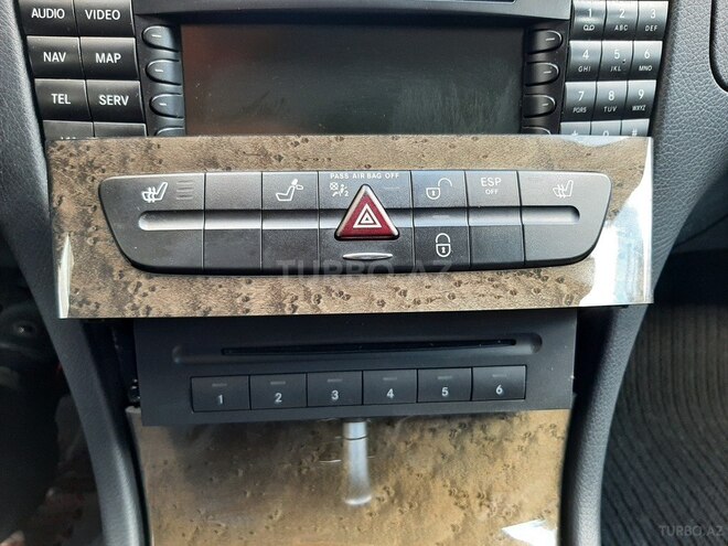 Mercedes E 220 2007, 178,500 km - 2.2 l - Bakı