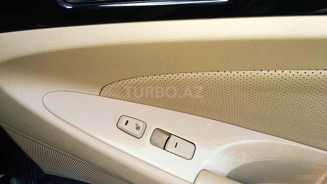 Hyundai Sonata 2010, 130,000 km - 2.4 l - Bakı