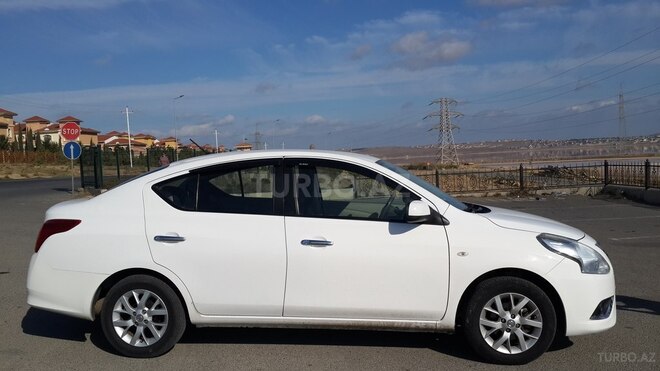 Nissan Sunny 2014, 88,000 km - 1.5 l - Bakı