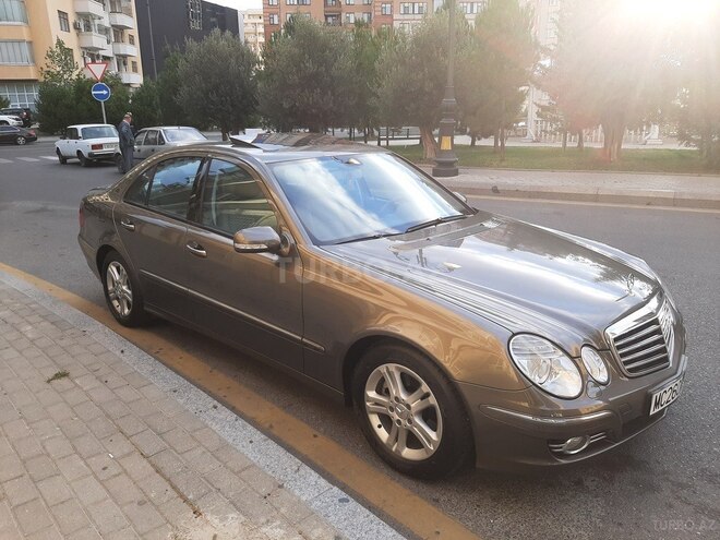 Mercedes E 220 2007, 141,600 km - 2.2 l - Bakı