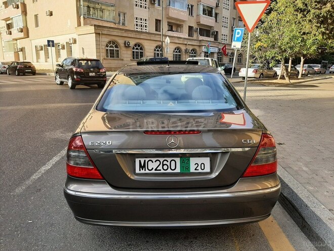 Mercedes E 220 2007, 141,600 km - 2.2 l - Bakı