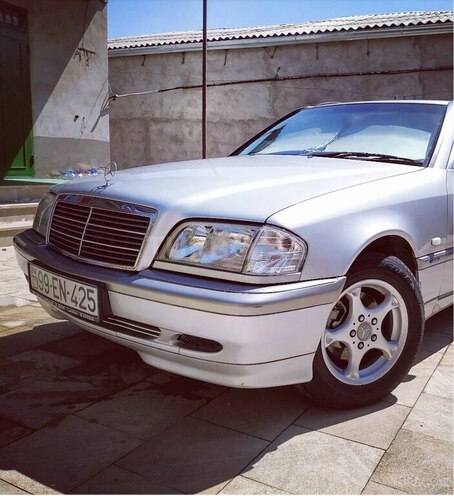 Mercedes C 180 1999, 300,700 km - 1.8 l - Bakı