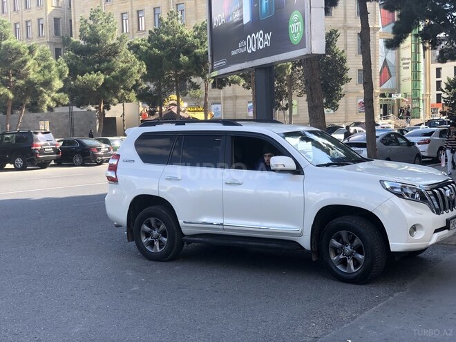 Toyota Prado 2011, 146,500 km - 2.7 л - Bakı