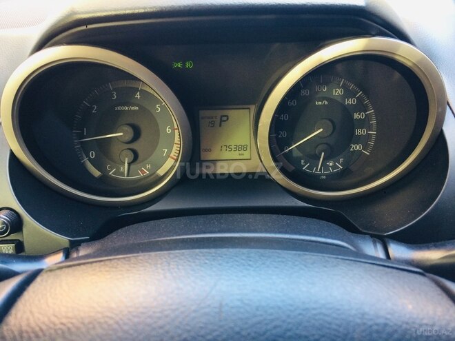Toyota Prado 2012, 175,000 km - 2.7 l - Bakı