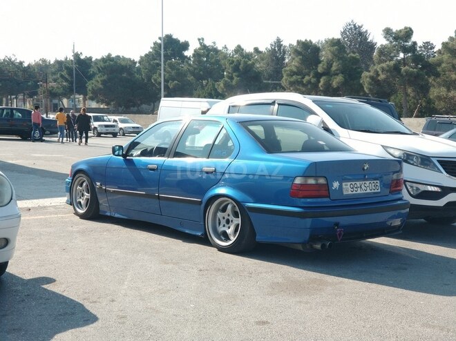 BMW 325 1993, 295,000 km - 2.5 l - Bakı