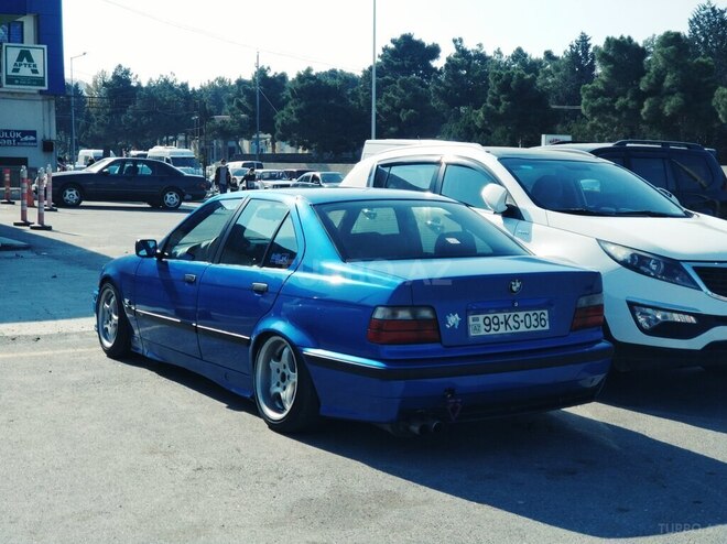 BMW 325 1993, 295,000 km - 2.5 l - Bakı