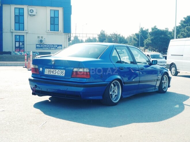BMW 325 1993, 295,000 km - 2.5 l - Bakı
