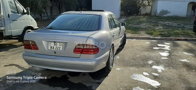 Mercedes E 320 1999, 386,000 km - 3.2 l - Bakı