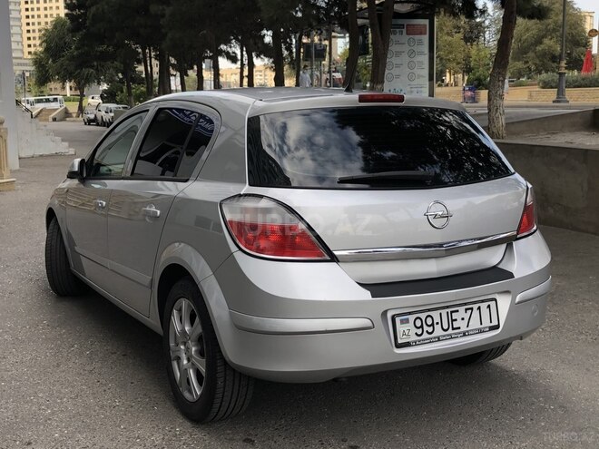 Opel Astra 2006, 190,000 km - 1.3 l - Bakı