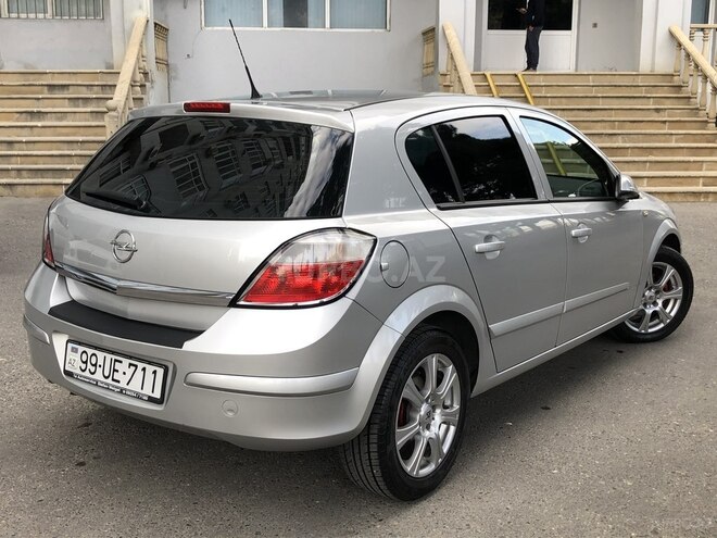 Opel Astra 2006, 190,000 km - 1.3 l - Bakı
