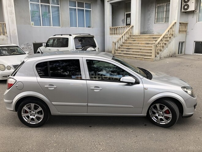 Opel Astra 2006, 190,000 km - 1.3 l - Bakı