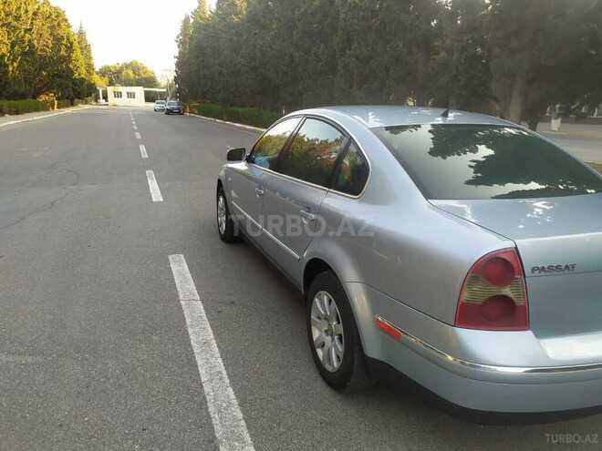 Volkswagen Passat 2003, 285,000 km - 1.8 l - Sumqayıt